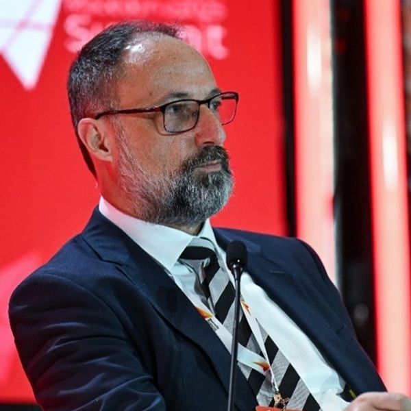 Dr. Martin G. Kaspar