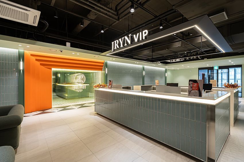 JRYN西面院 多语言前台