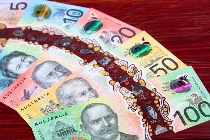 Australian bank notes | Featured image for the Business Services page for Rudd Mantell Accountants