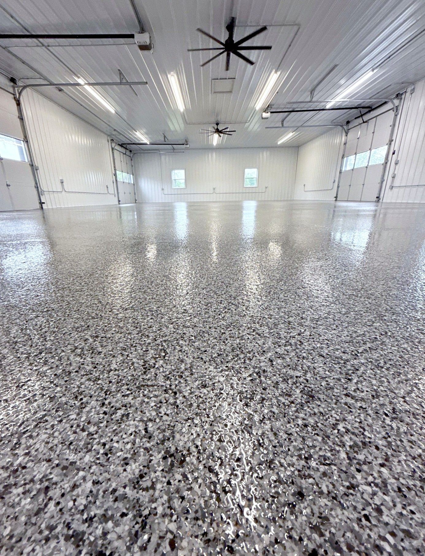Shop floor in northwest Missouri with full-flake epoxy coating