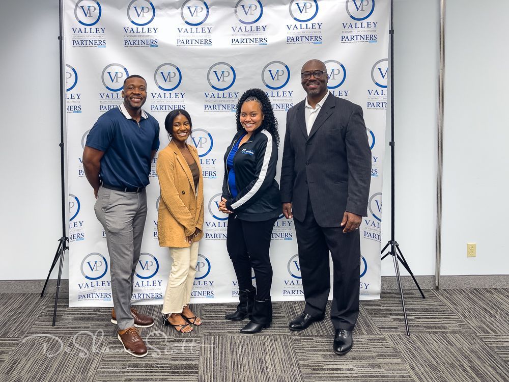 DeShawn Scott, with Valley Partner leadership