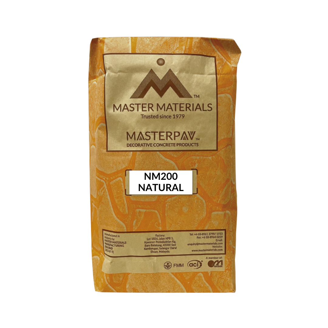 Bag of Master Materials Masterpave NM200 Natural. Tan bag with logo, product details, and label