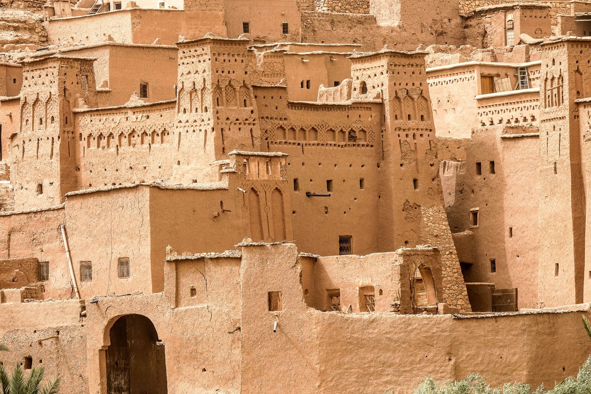 A very old building with arabic writing on it