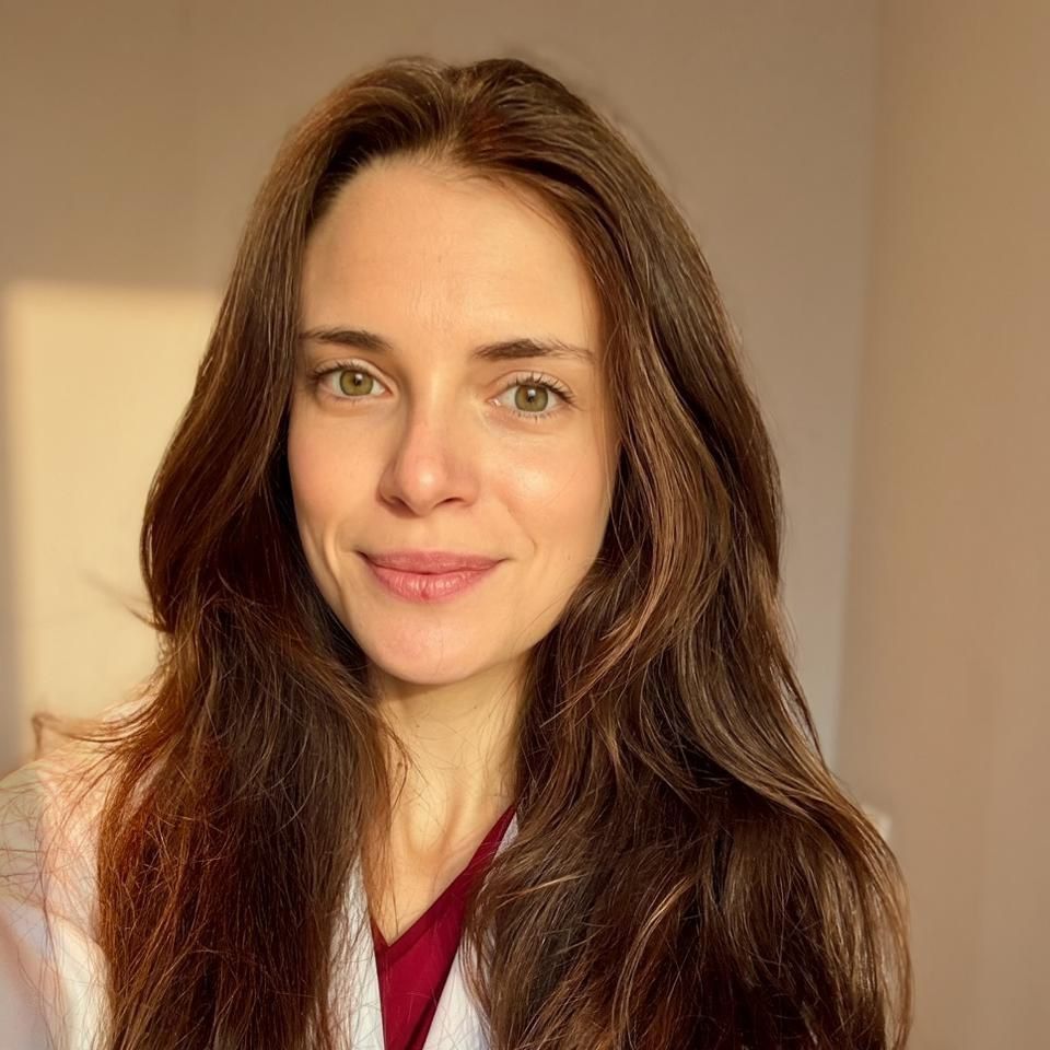 Dra Nathalia Moretti Fontanezi Costa