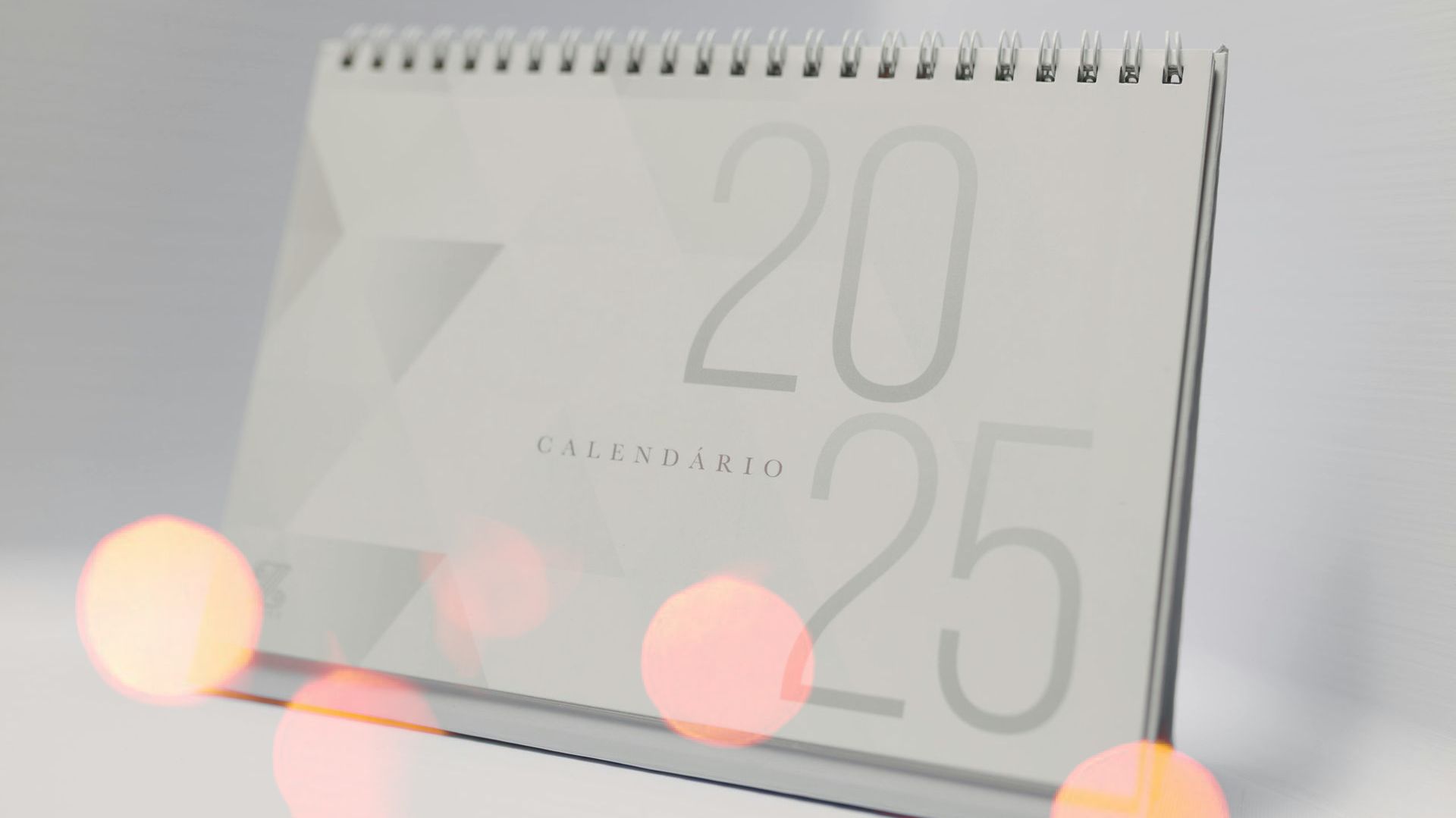 A calendar with the number 2025 on it