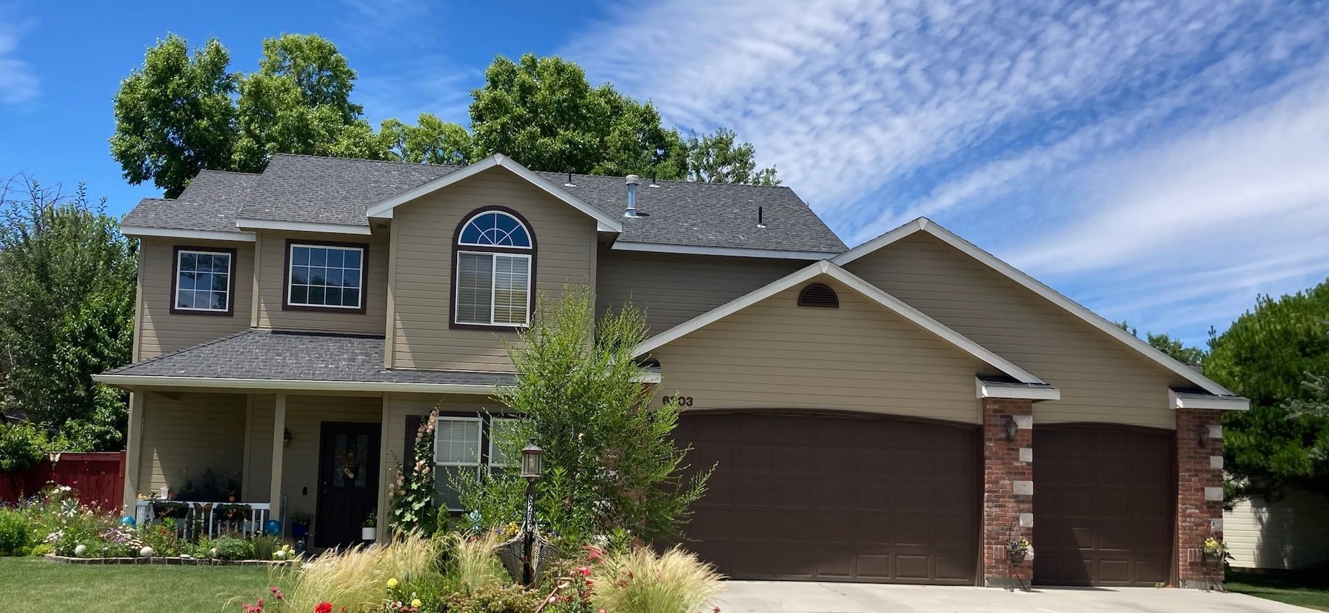 Beautiful House with plants and trees — Caldwell, ID — Busy Bee Painting