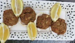 food  served on plate  1