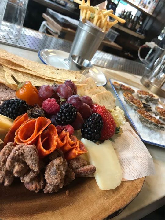 Savannah, Georgia Travel Guide: