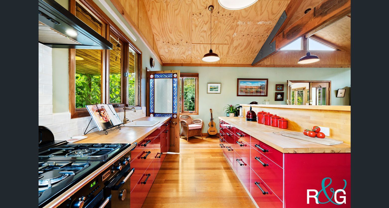 Kitchen Stove — Rye, VIC — Quin Wyatt Building Designers