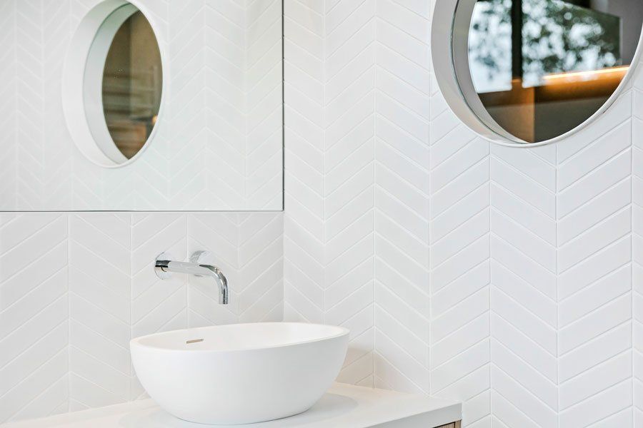 White Sink — Rye, VIC — Quin Wyatt Building Designers