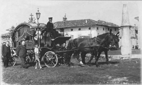 trasporto funebri con cavalli