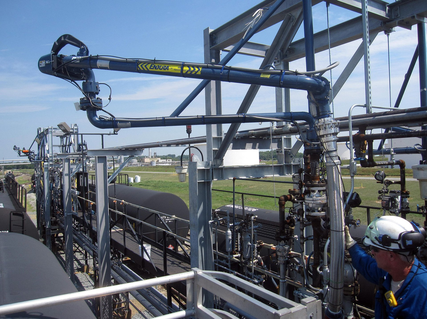 Loading Arms for Beaumont & Houston, TX - Custom Transfer Solutions
