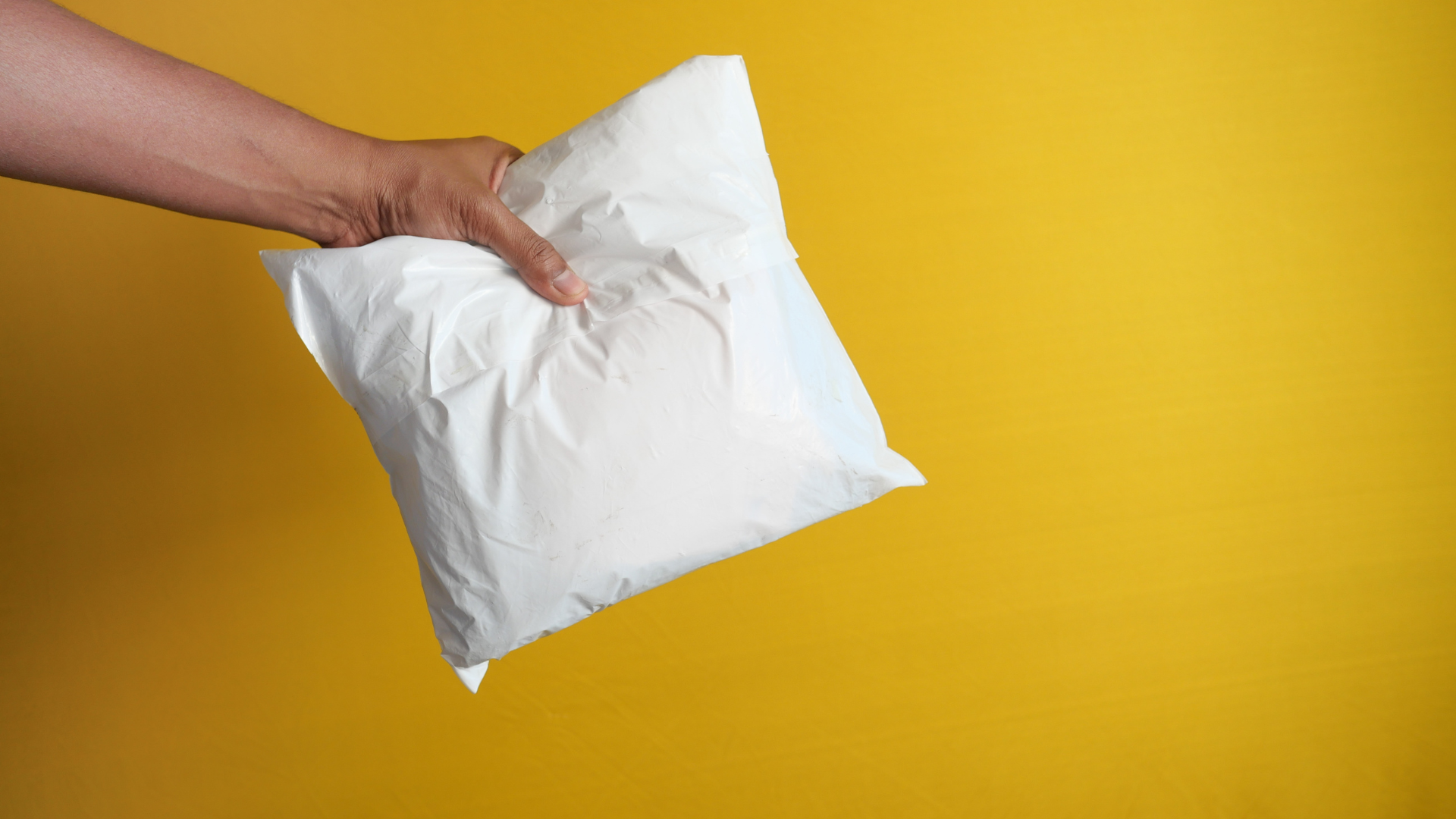 poly mailer bags used for clothing shipping