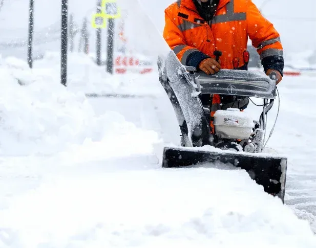commercial snow blowing solutions in west bloomfield mi