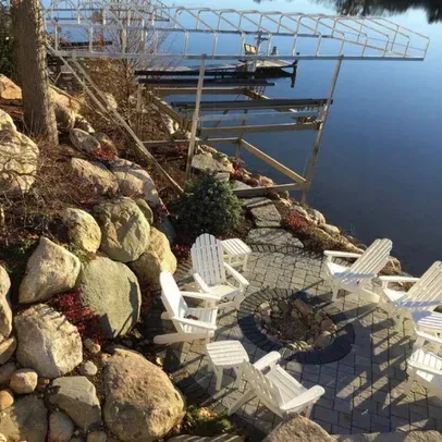 davisburg mi waterfront stone retaining wall