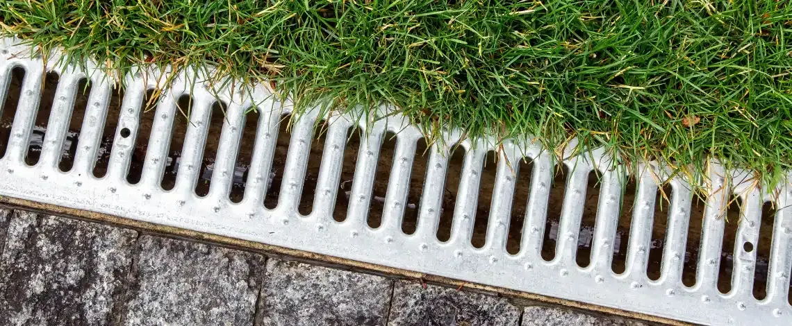 how to fix yard drainage problems west bloomfield mi