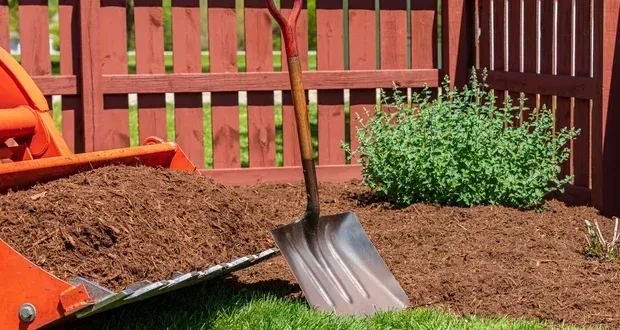 mulch installation and replacement in west bloomfield mi