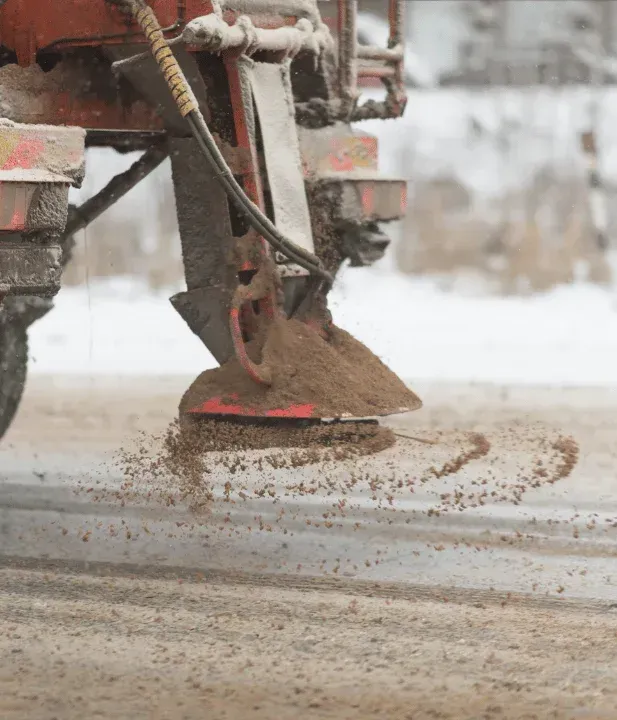 parking lot salting solutions in west bloomfield mi