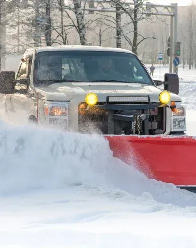 snow and ice management services in west bloomfield mi