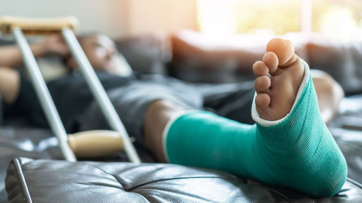 Personal Injury Lawyer Broken Foot Image