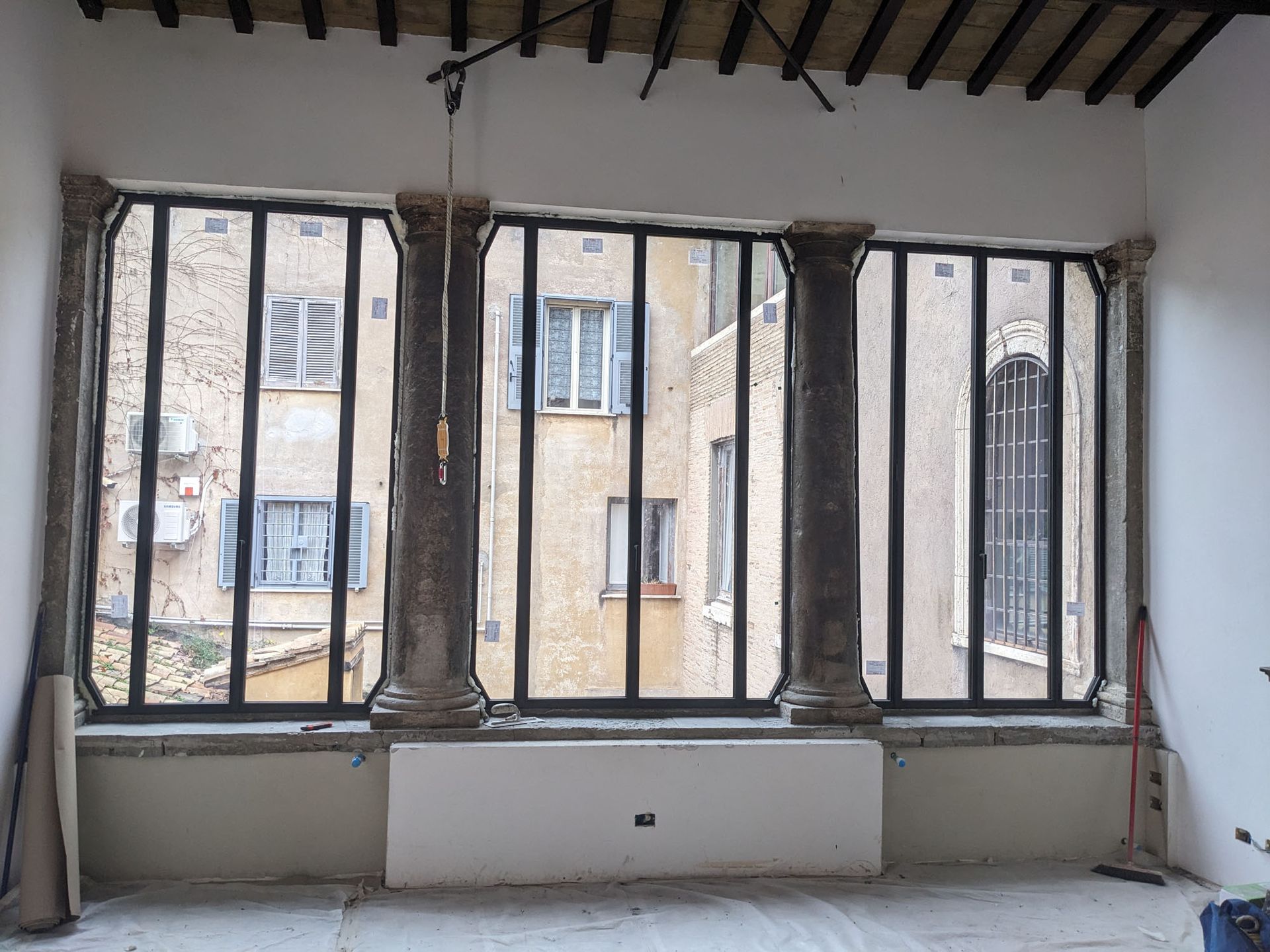 infissi centro storico a roma