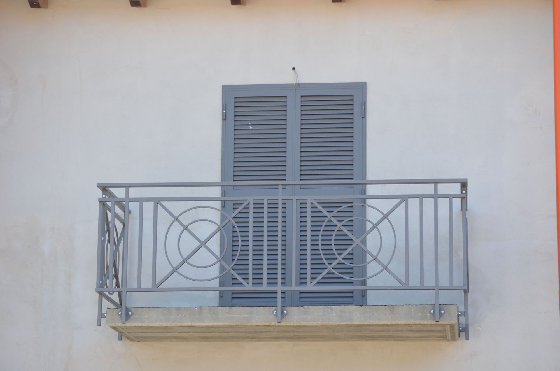 balcone metallico