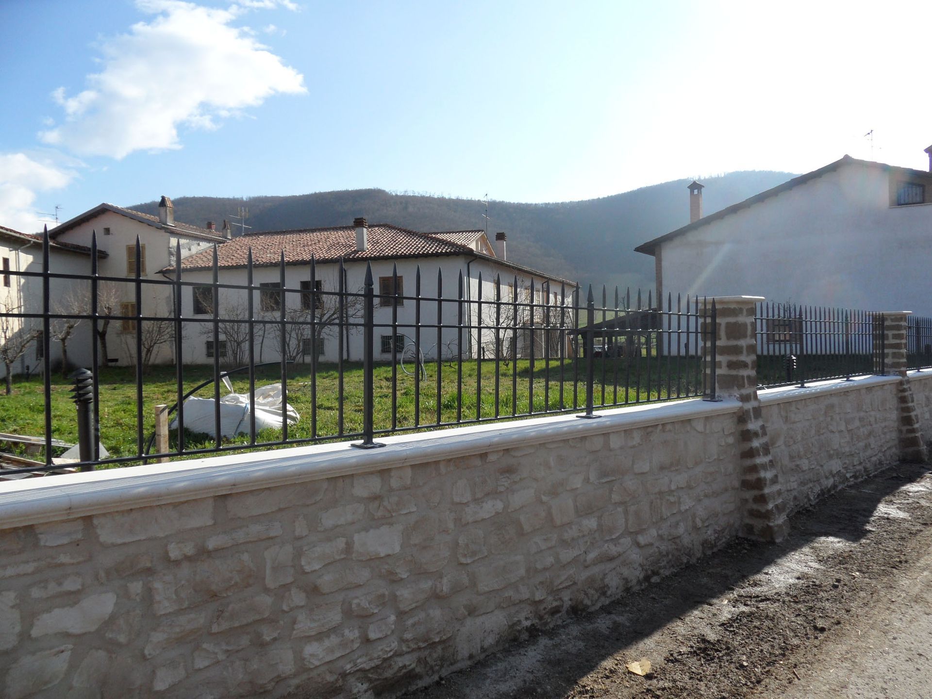 recinzione in ferro battuto