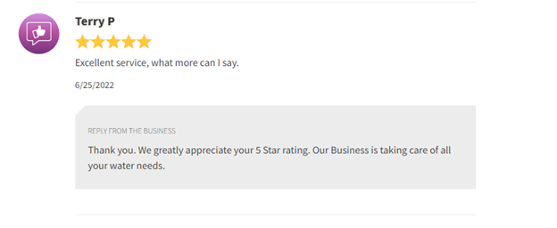 Restaurant reply to a customer review with five-star rating and a gray response box.