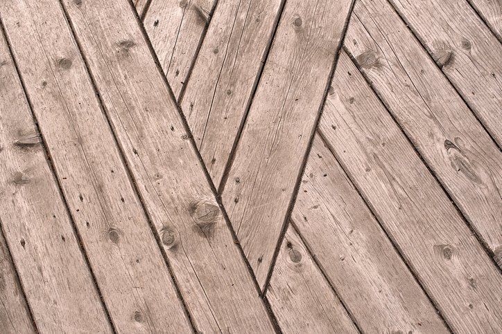 interlocking wooden boards in fence
