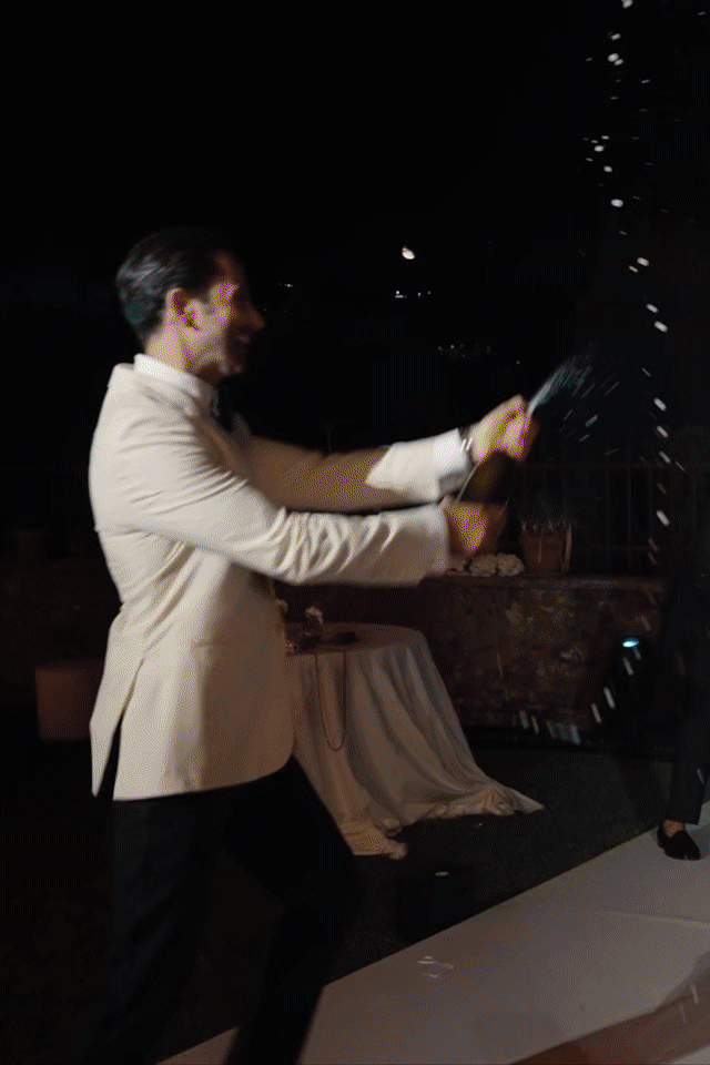 Wedding guests dancing at Villa Arvedi Verona during luxury wedding party