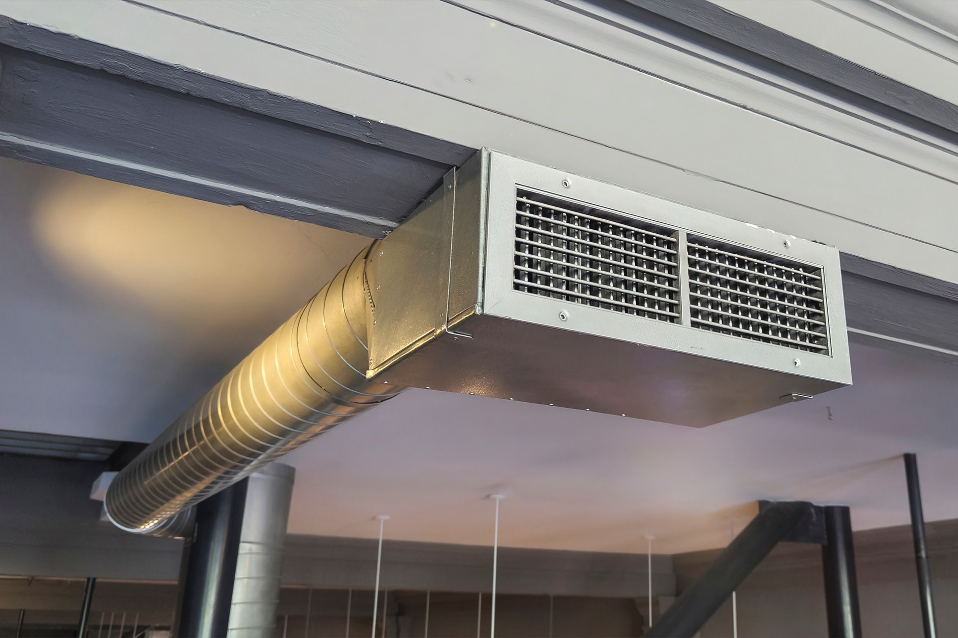 Top Signs Your HVAC Ductwork Is Leaking
