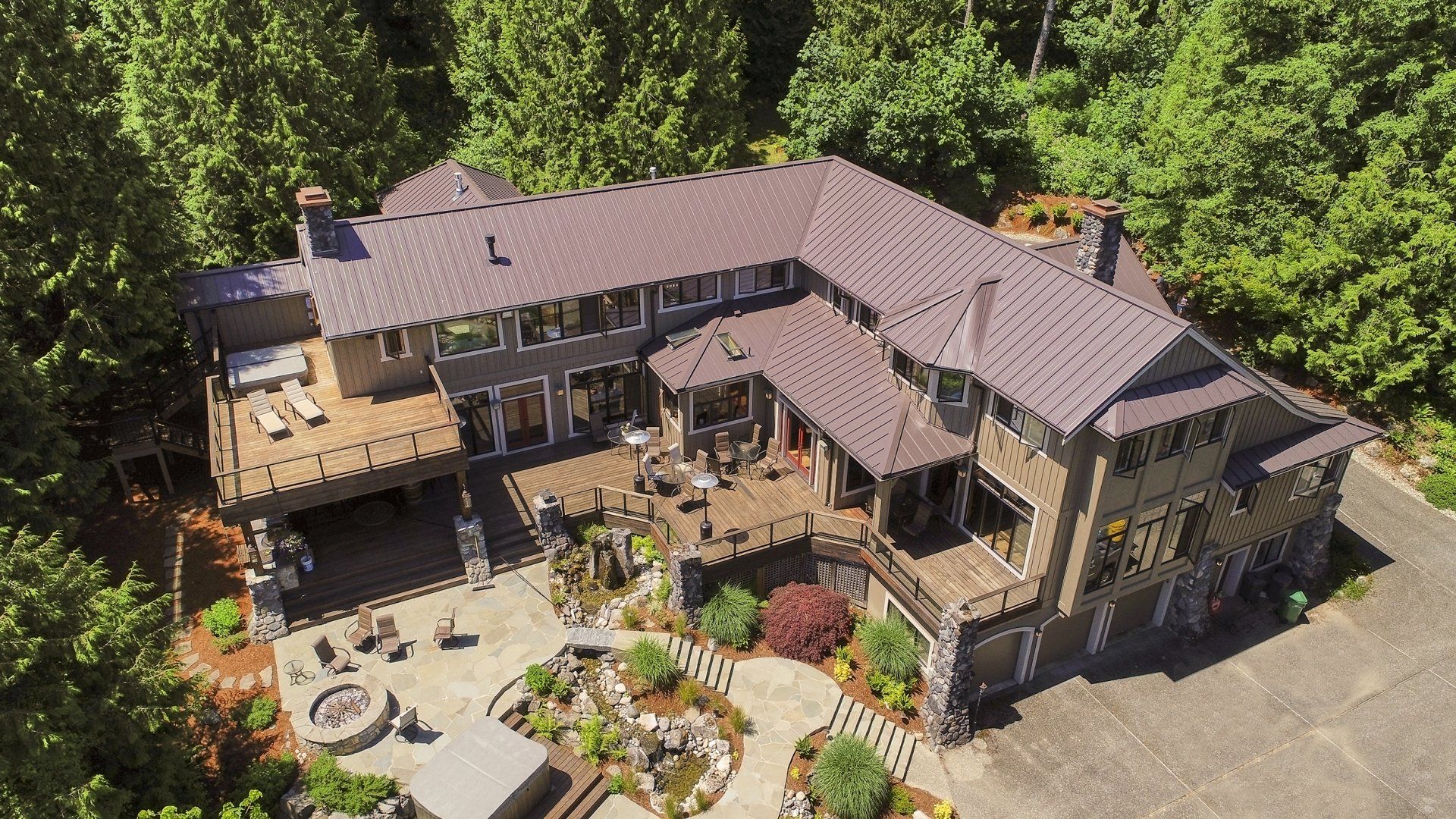 Fall City WA Interlock Metal Roofing Tudor Brown Standing Seam Roof