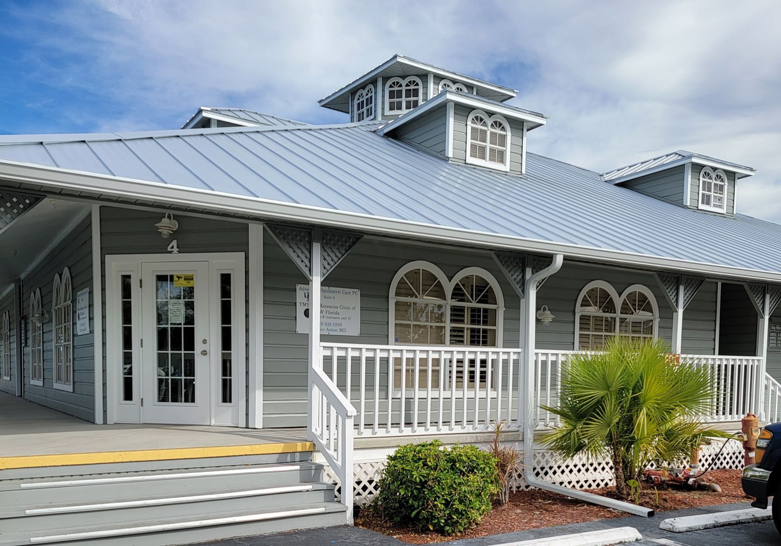TMS and Ketamine Clinic of SW Florida, photo from the clinic website