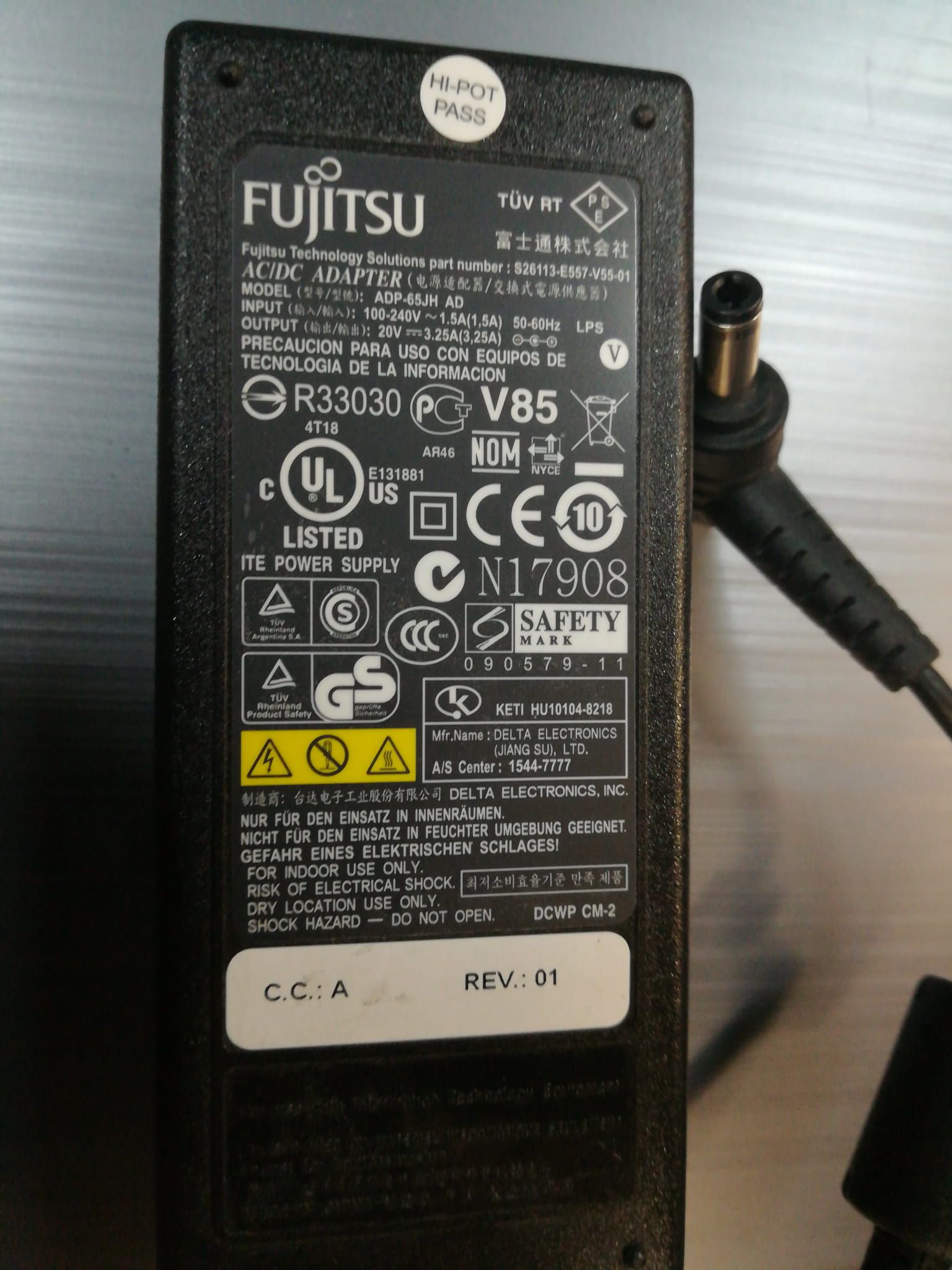 Originele Fujitsu Siemens oplader 20V 3.25A