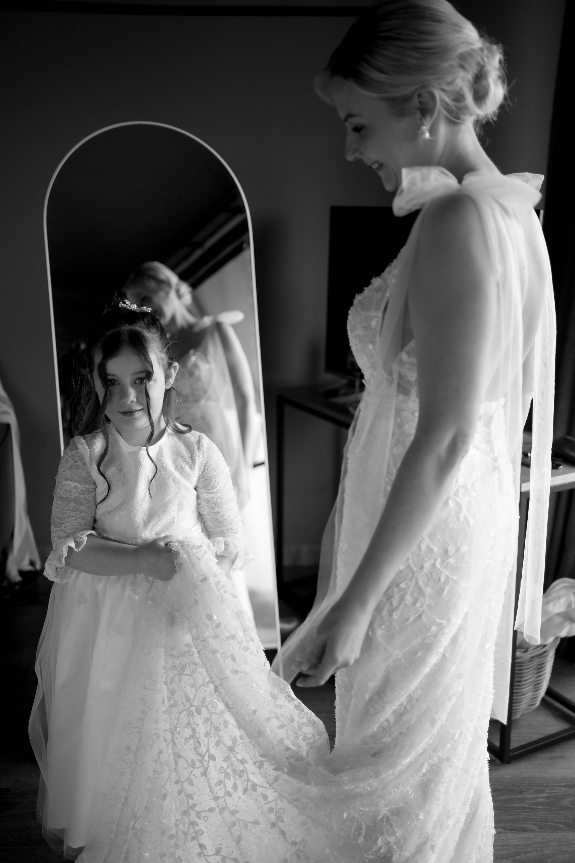 A mother looking at her daughter before a wedding — Seed + Salt Photography In Smithtown, NSW