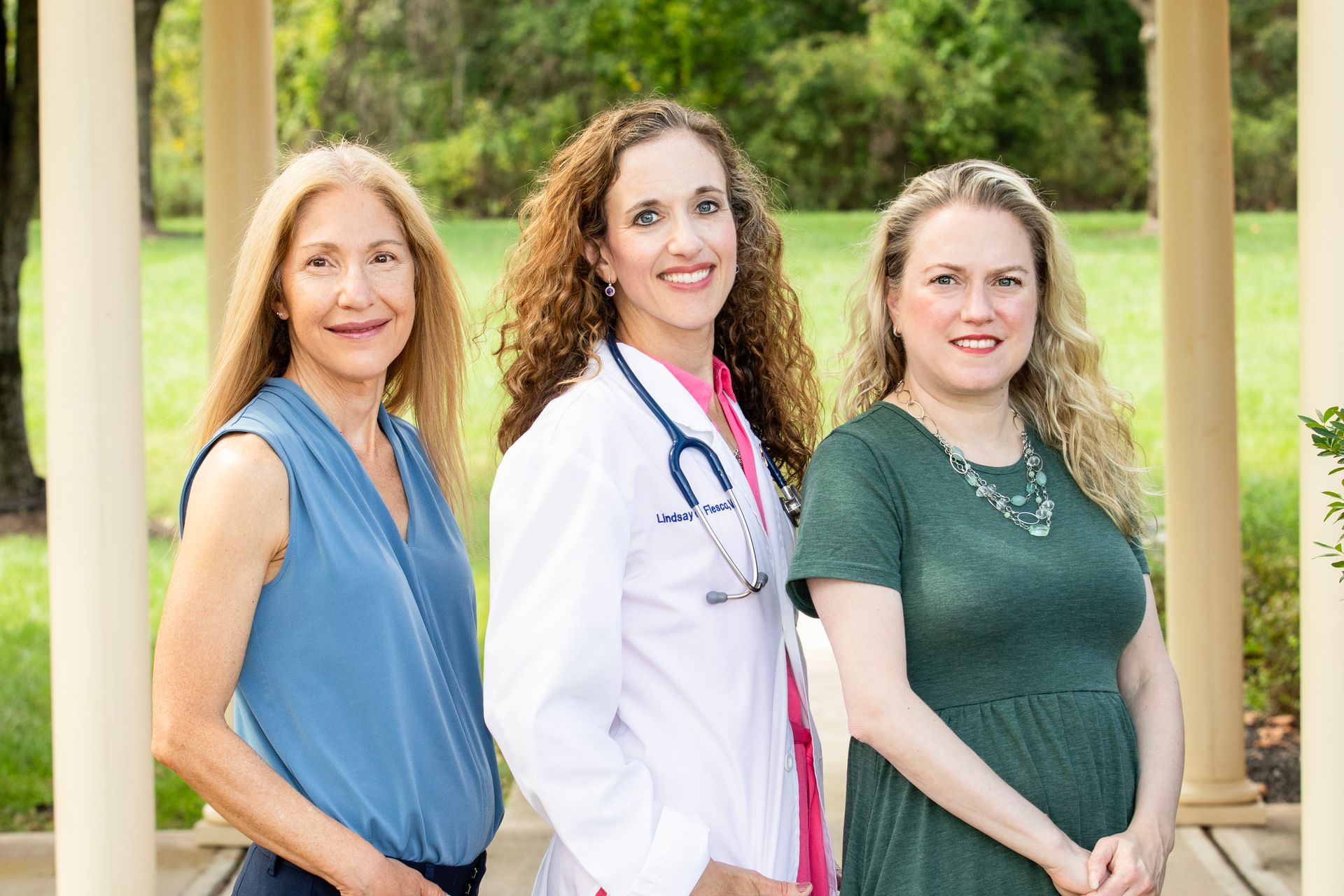Dr. Lindsay de Flesco and staff at Advocare Moda Gynecology