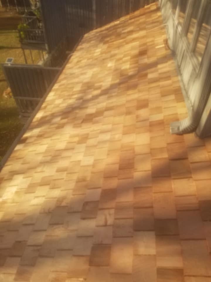 Wood shingle roofing project in Sioux Falls, SD
