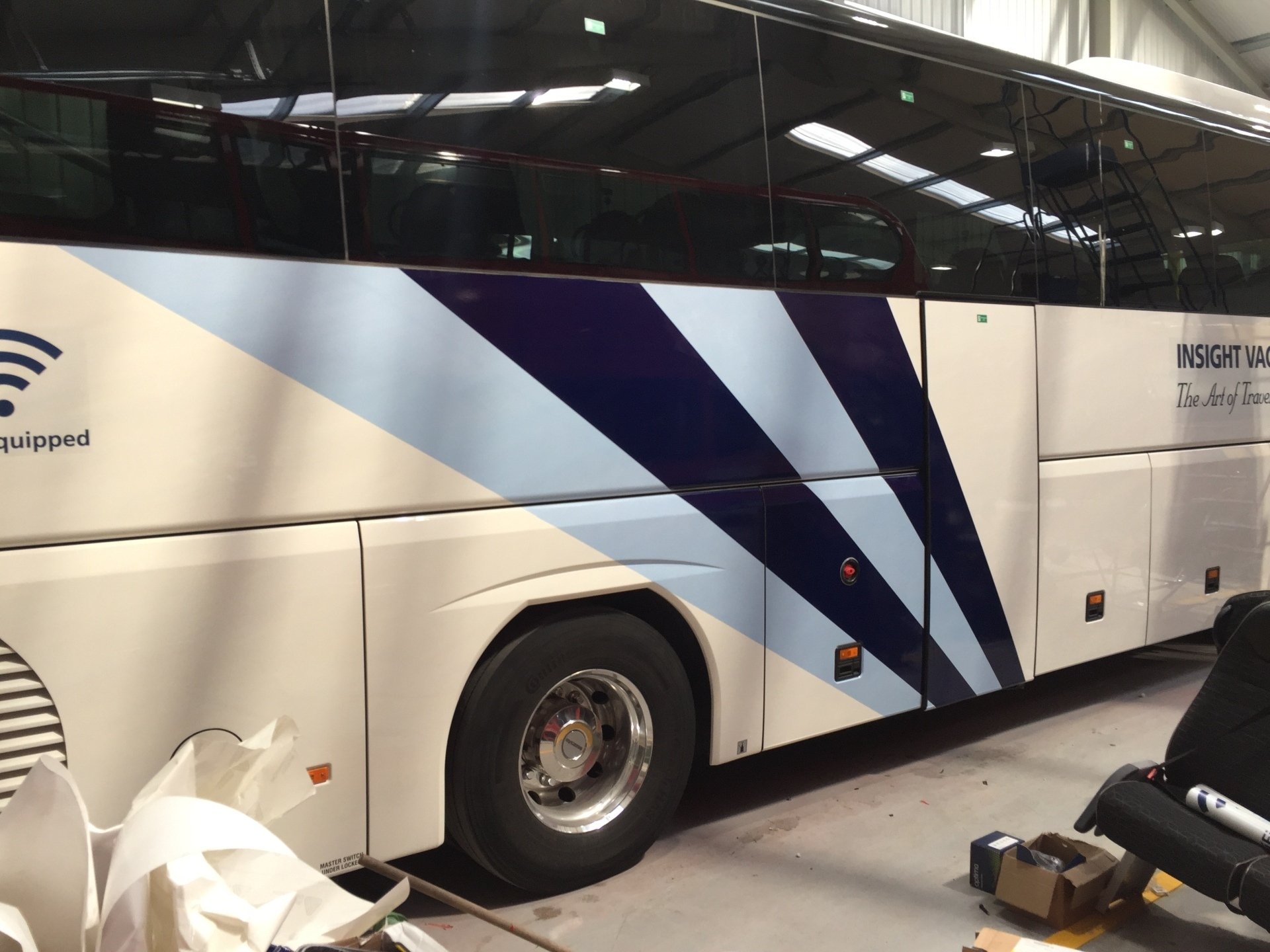 Sprinter Signs Auto Styling