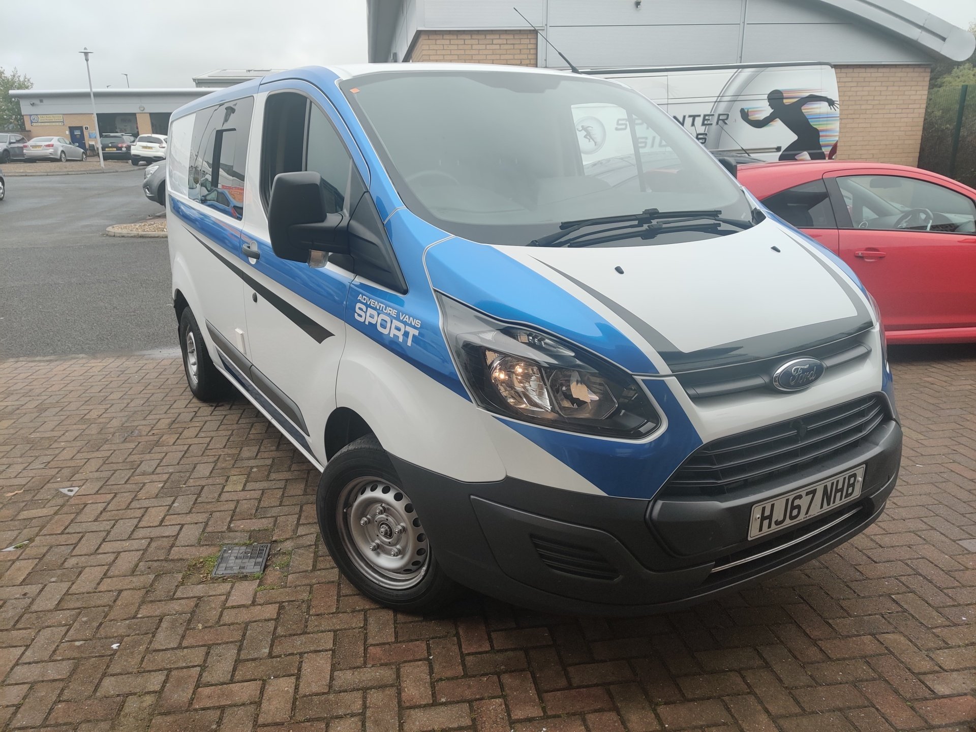 Sprinter Signs Auto Styling