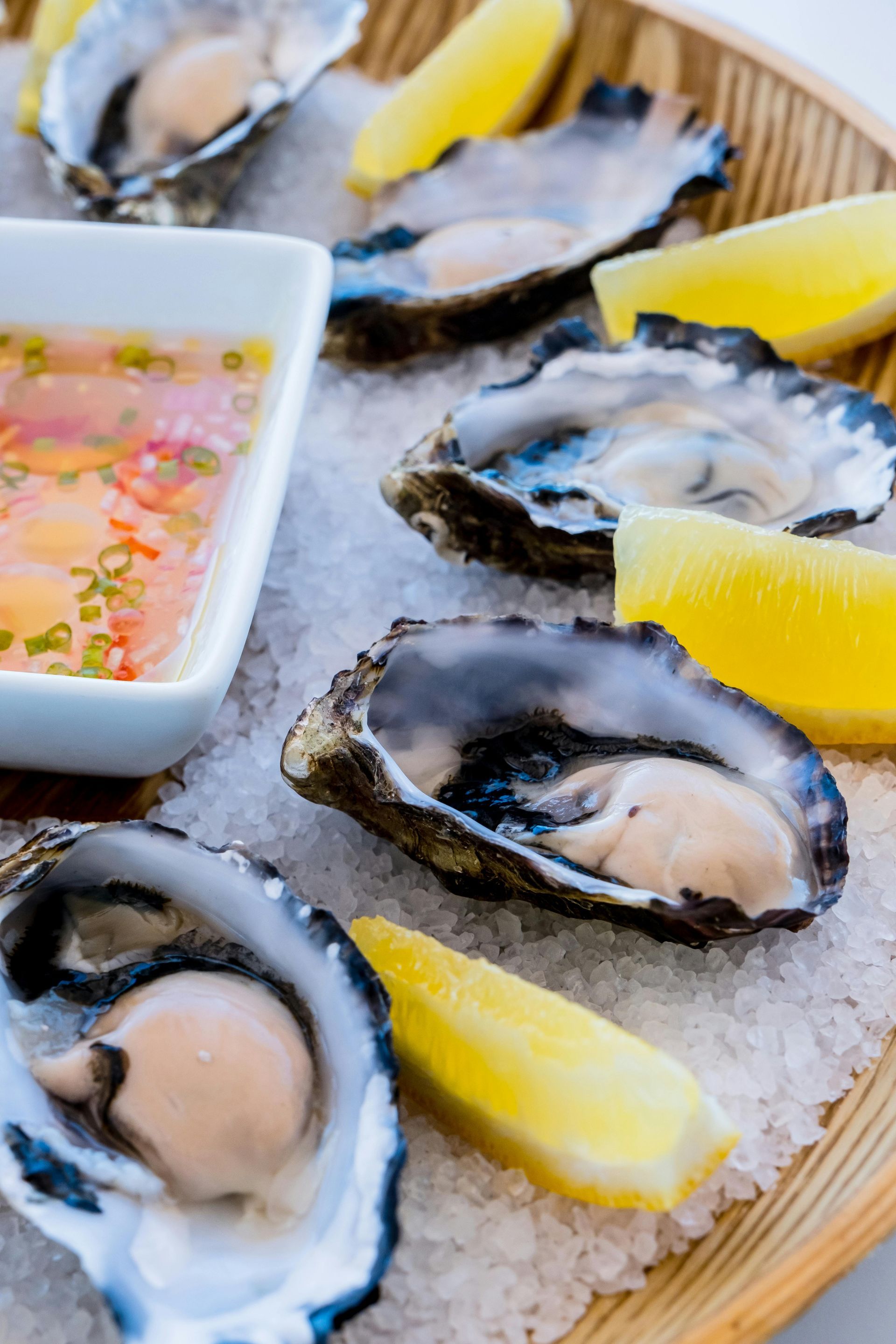 Oysters On Ice With Lemon — Scotto's Food Logistics in Mitchell, ACT