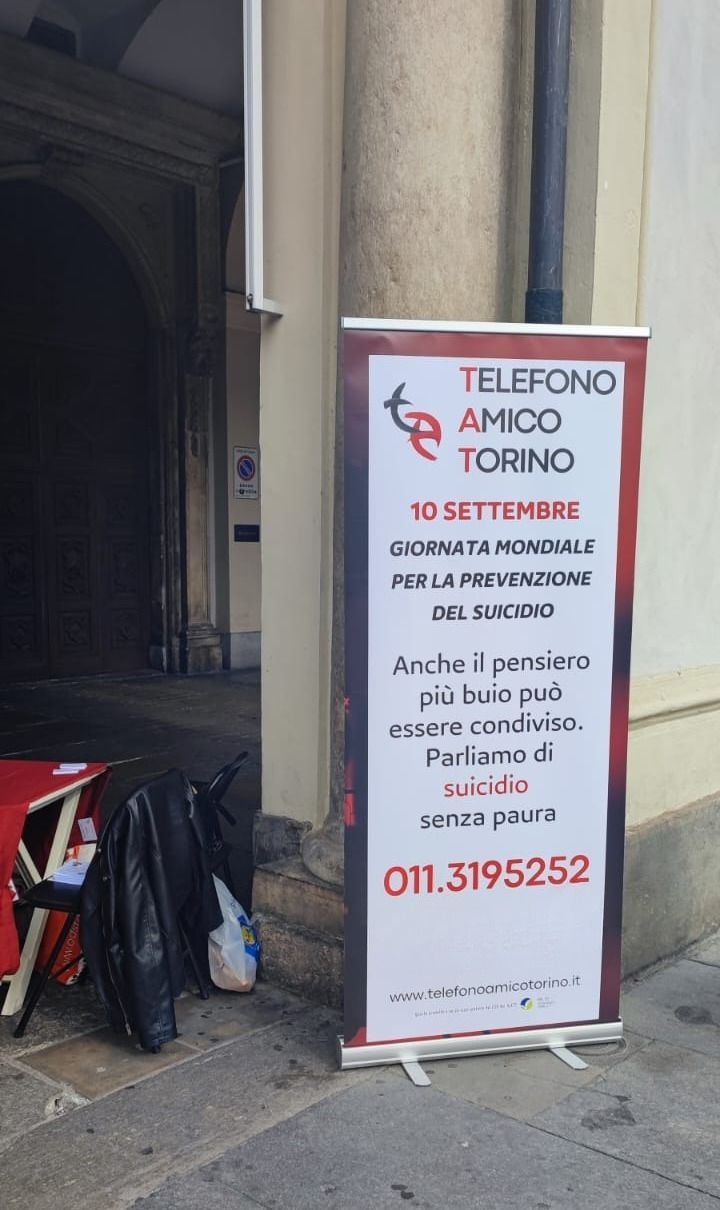 Totem Telefono Amico