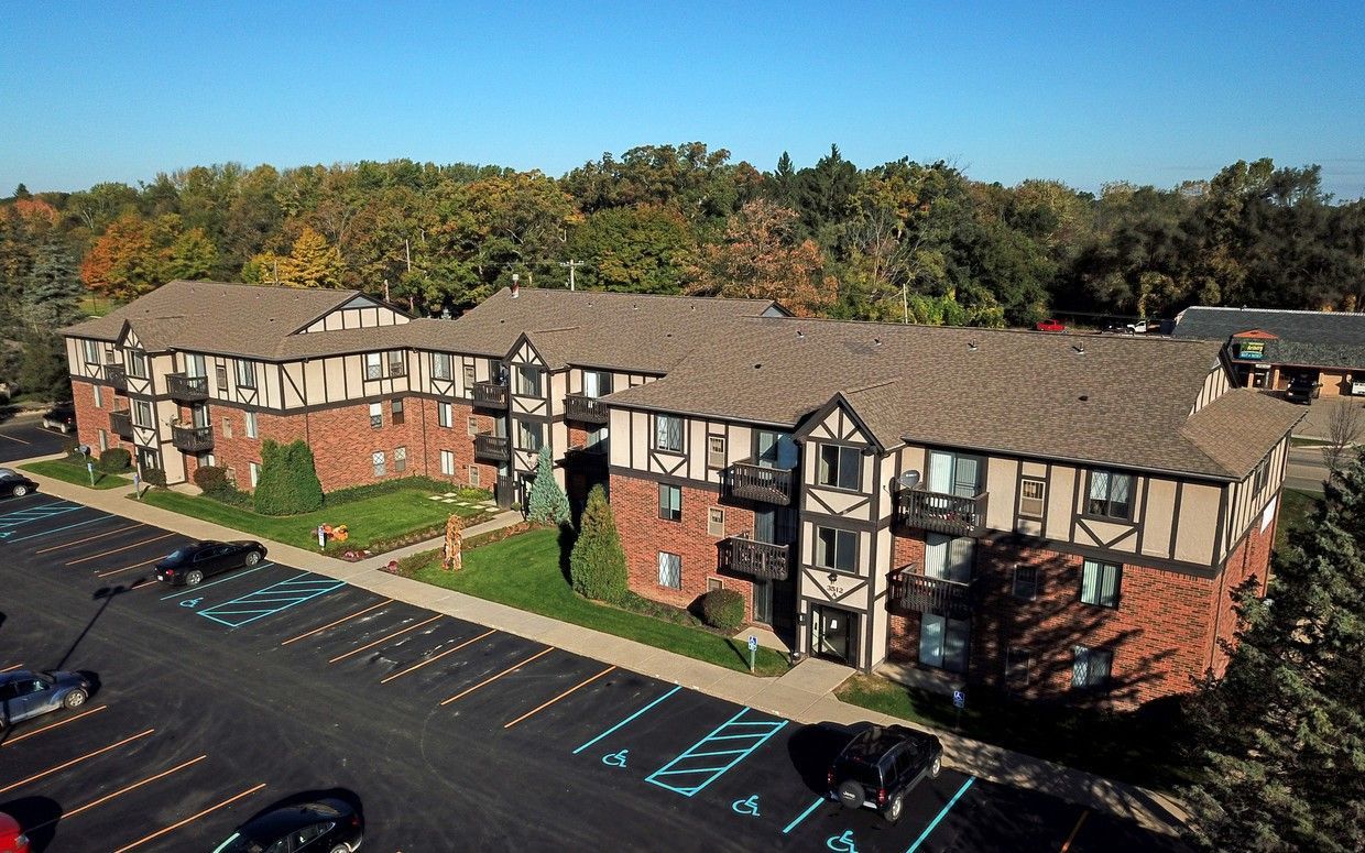 Holly Ridge Apartments
