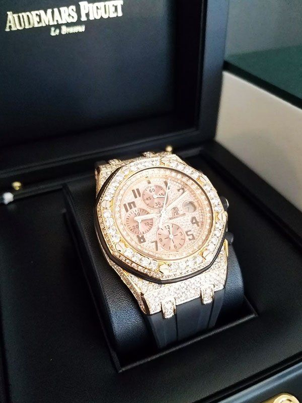 Santa Ana Robbery Jewelry 3