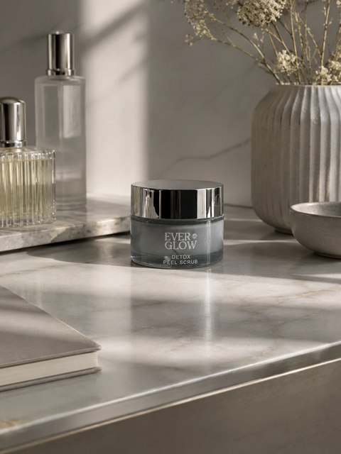 EVERGLOW Detox Peel Scrub