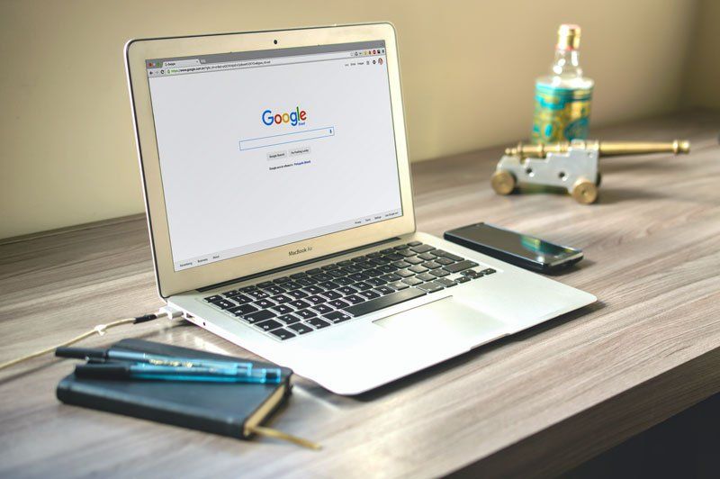 Chicago local SEO company workstation