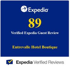 Insignia de Expedia Verified Reviews que muestra 89 reseñas para Entrevalle Hotel Boutique.
