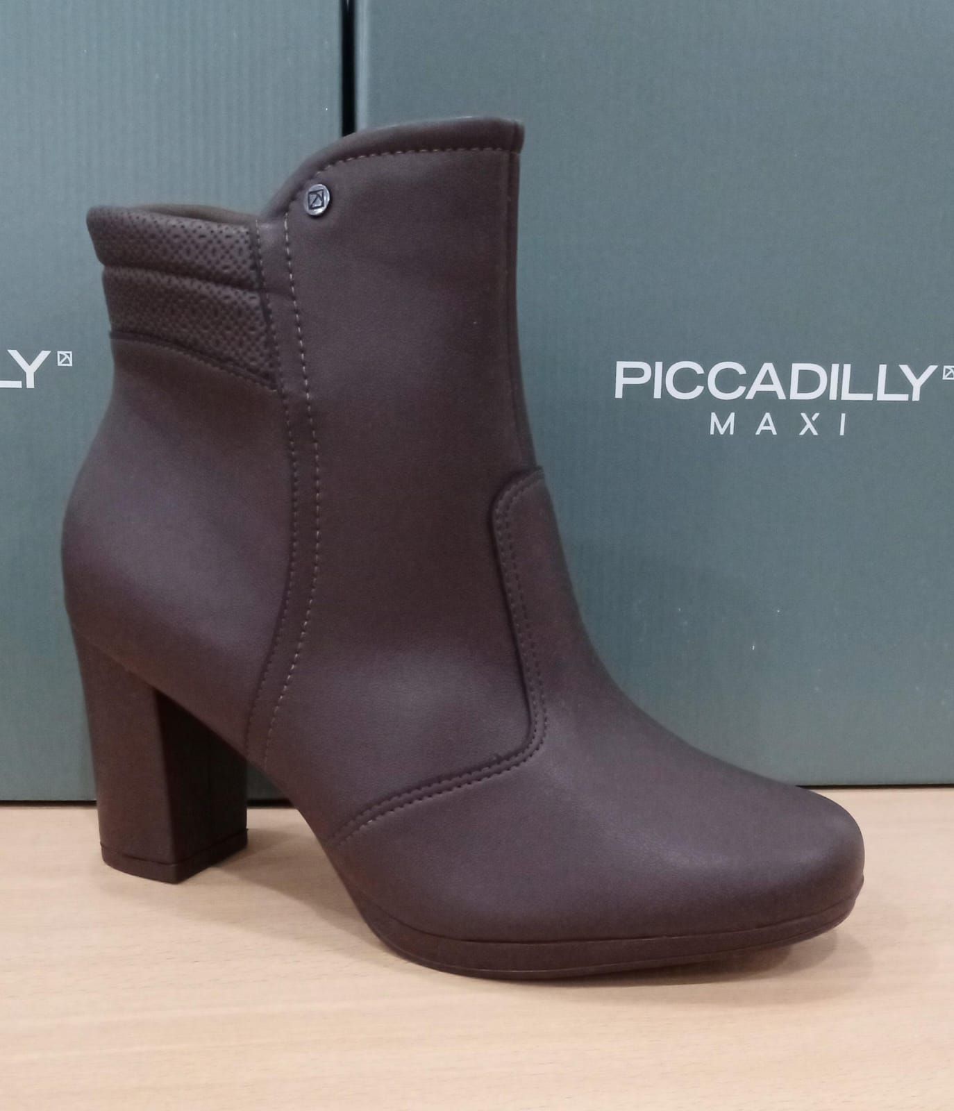 Piccadilly Bota Deise