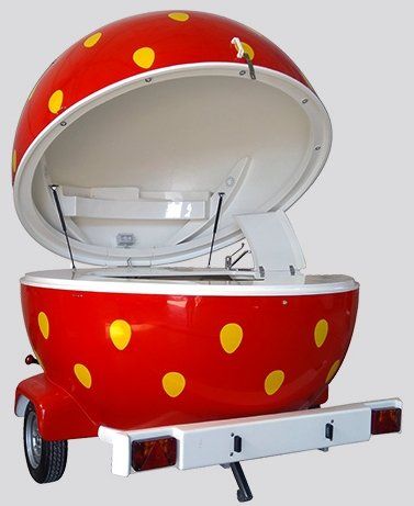 chiosco fisso o mobile vetroresina rimorchiabile gelateria bar cocktail frullati granite bibite lemon bar ambulante