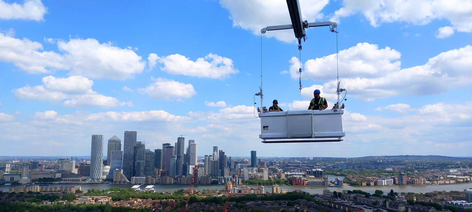BMU installation at Canada Water
