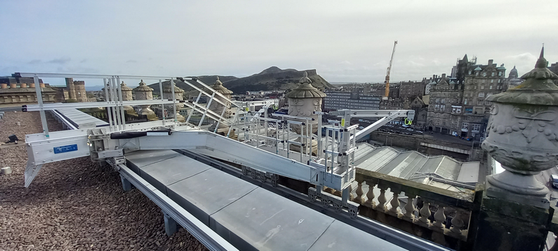 Gantry system access engineering for facade access and maintenance 